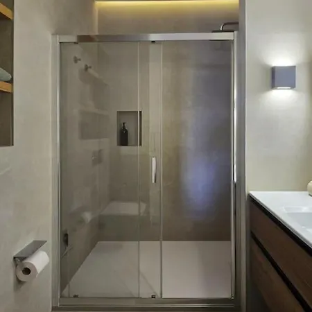 Ikarus View Heated Pool Air Conditioning Appartement
