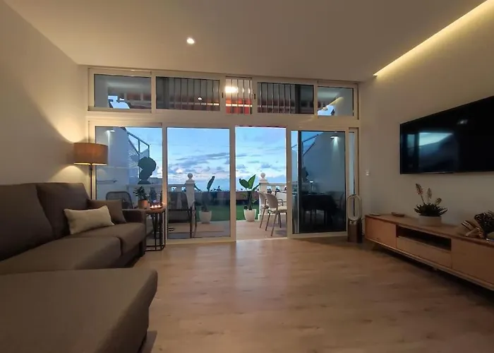 Ikarus View Apartment *